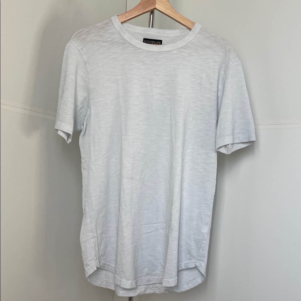 Men’s Goodlife White T-Shirt. Size Medium
